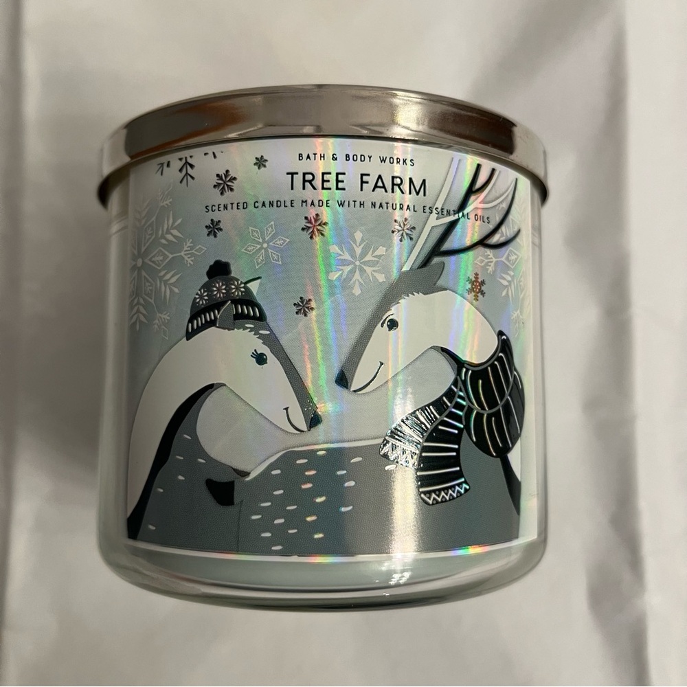 Bath & Body Works Tree Farm Candle - Silver and Black